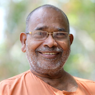 Swami Anapekshananda